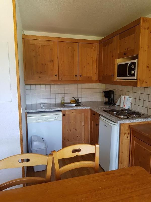 Les Petits Eterlous Appartement T3 36M2 A Puy St Vincent 1800 Alpes Du Sud 6 Personnes Parking Prive Couvert Puy-Saint-Vincent Esterno foto