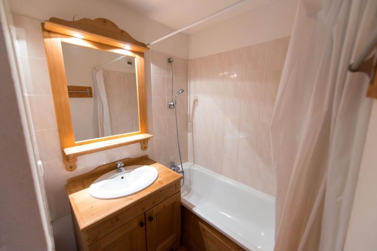 Les Petits Eterlous Appartement T3 36M2 A Puy St Vincent 1800 Alpes Du Sud 6 Personnes Parking Prive Couvert Puy-Saint-Vincent Esterno foto
